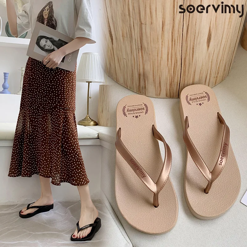

Genuine Eva Midsole Material Red Color White Color Flip-flops Slippers