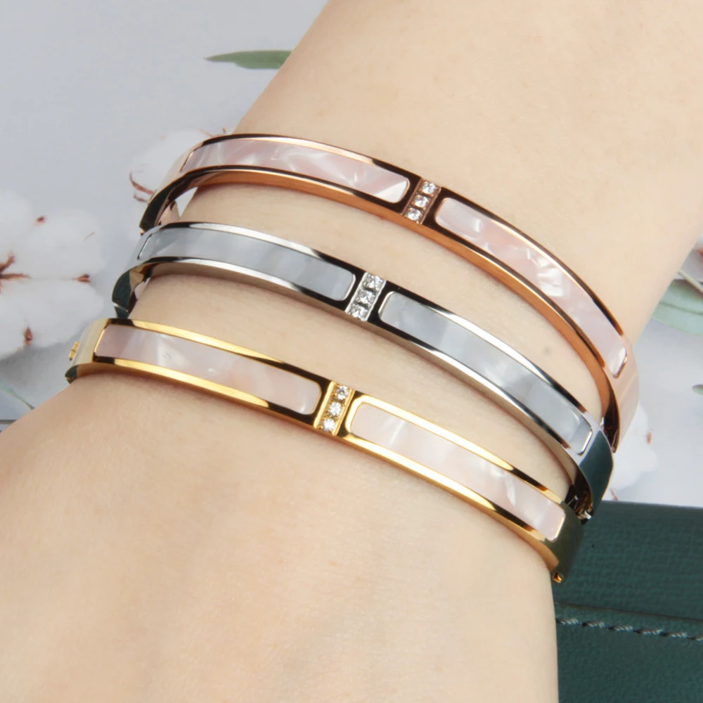 High quality gold-plated jewelry gift accessories exquisite inlaid diamond shell stainless steel bracelet for women