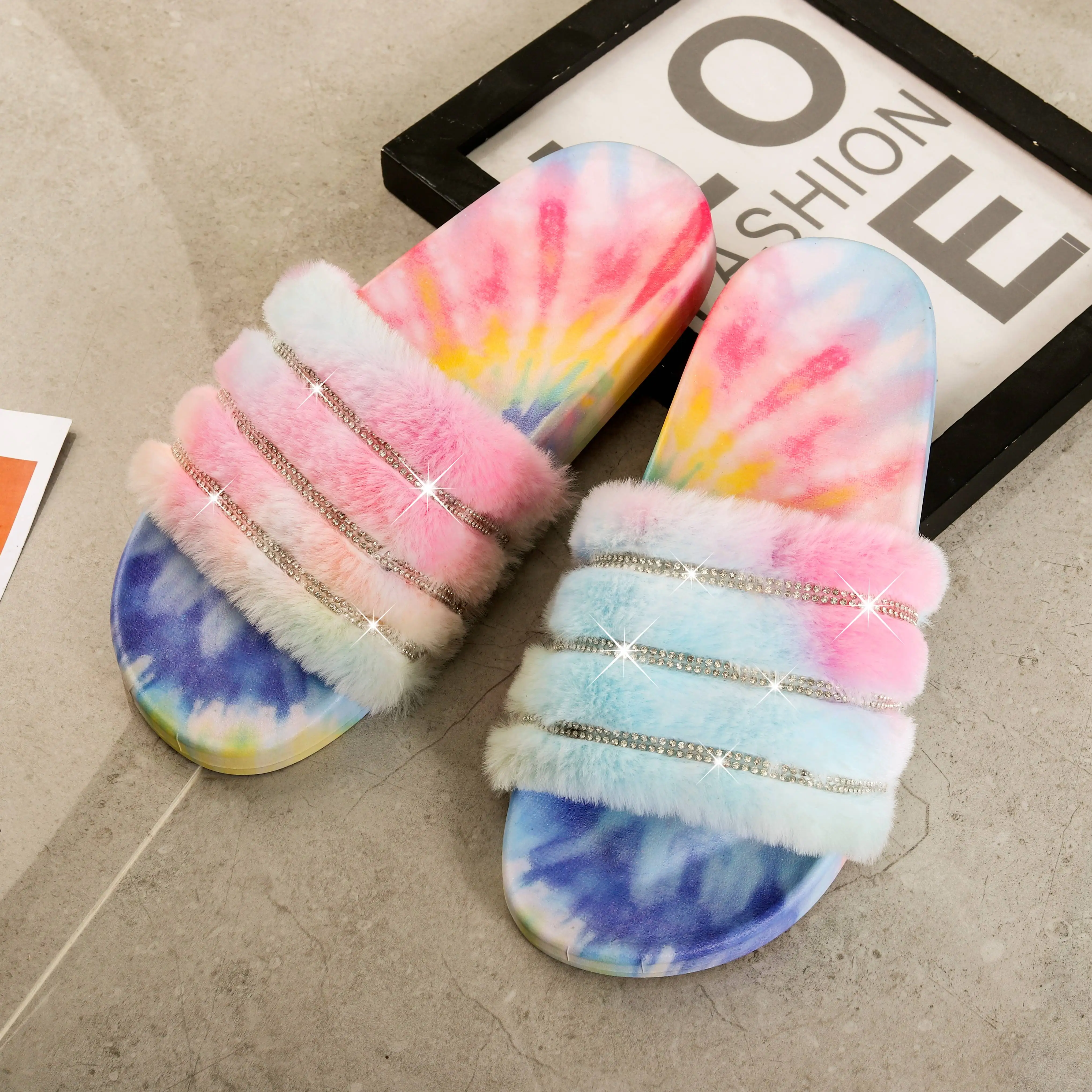 

Foma MT1900 2021 fashion new colorful plush flat bottom slippers, As picture