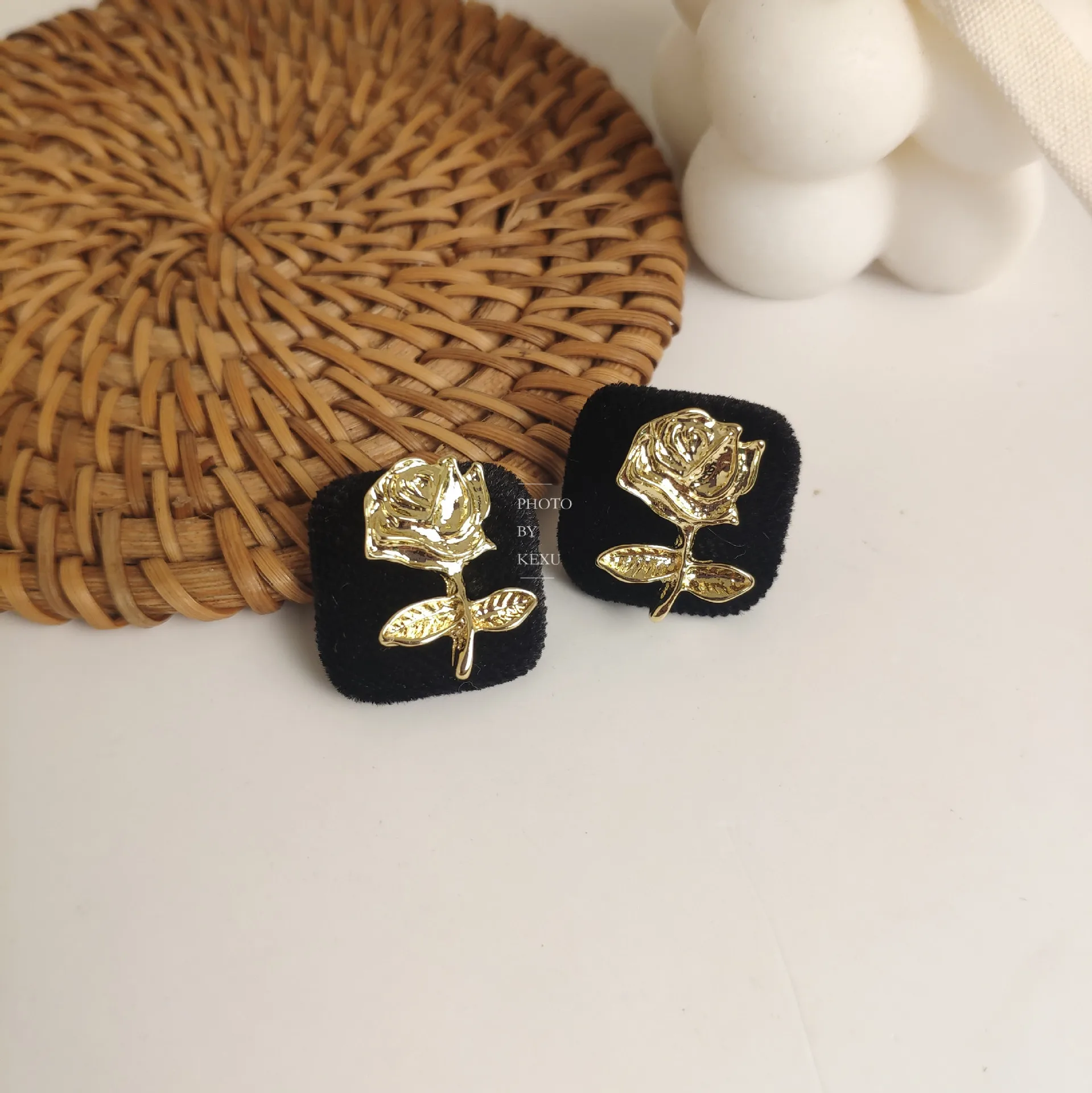 

JUHU fashion earrings trend 2021 Cloth art flower earrings square studs rose earrings alloy jewelry for women, Colorful