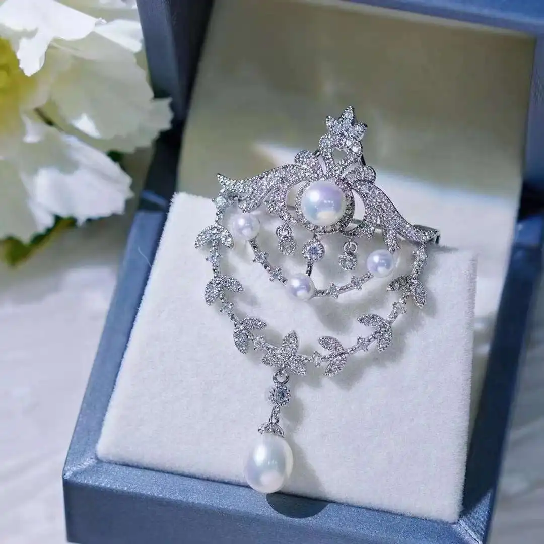 Royal High-End French Vintage Brooch Pin Elegant Versatile Natural Pearl Zircon Pendant Dual Purpose for Wedding Engagement