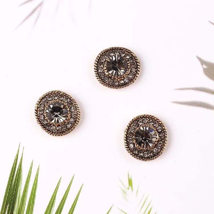 

Gold copper plated and rhinestone round button ladies shoe Croc accessories