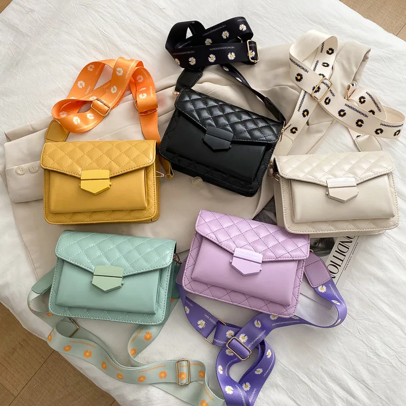 

Hot Sell Wholesale Fashion Women Handbag Flower Print Wide Strap PU Leather Crossbody Purses Ladies Small Shoulder Hand Bags, Green,white,purple,black,yellow