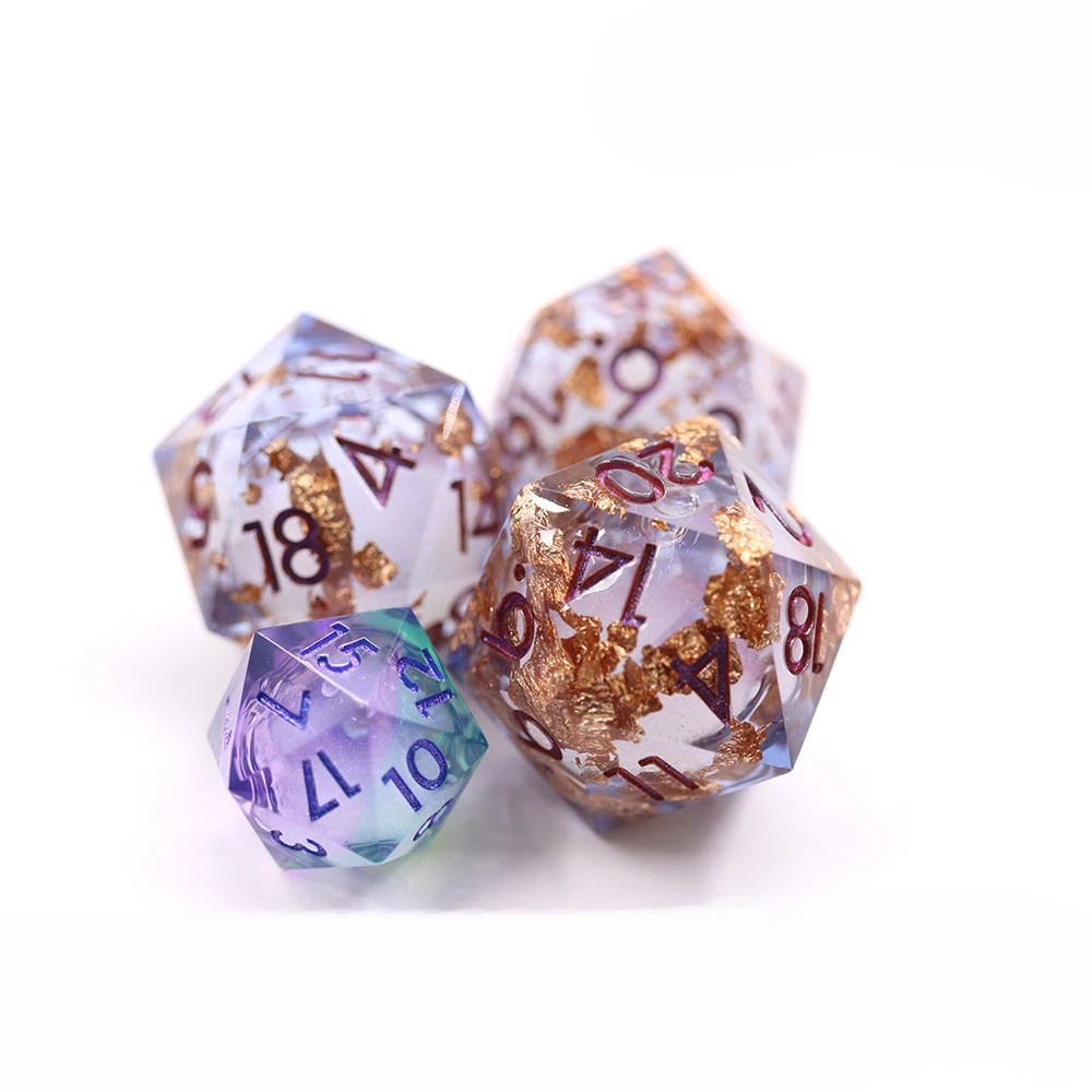

Two Color Polyhedral liquid core Dice Transparent Glitter Resin D20 33mm Single Dice for DND RPG Table Games