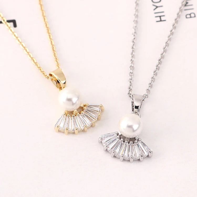 

Punk Hip Hops CZ Cubic Zirconia Fan Rhinestone Crystal Drop Necklace Freshwater Pearl Pendant Necklace, Picture color