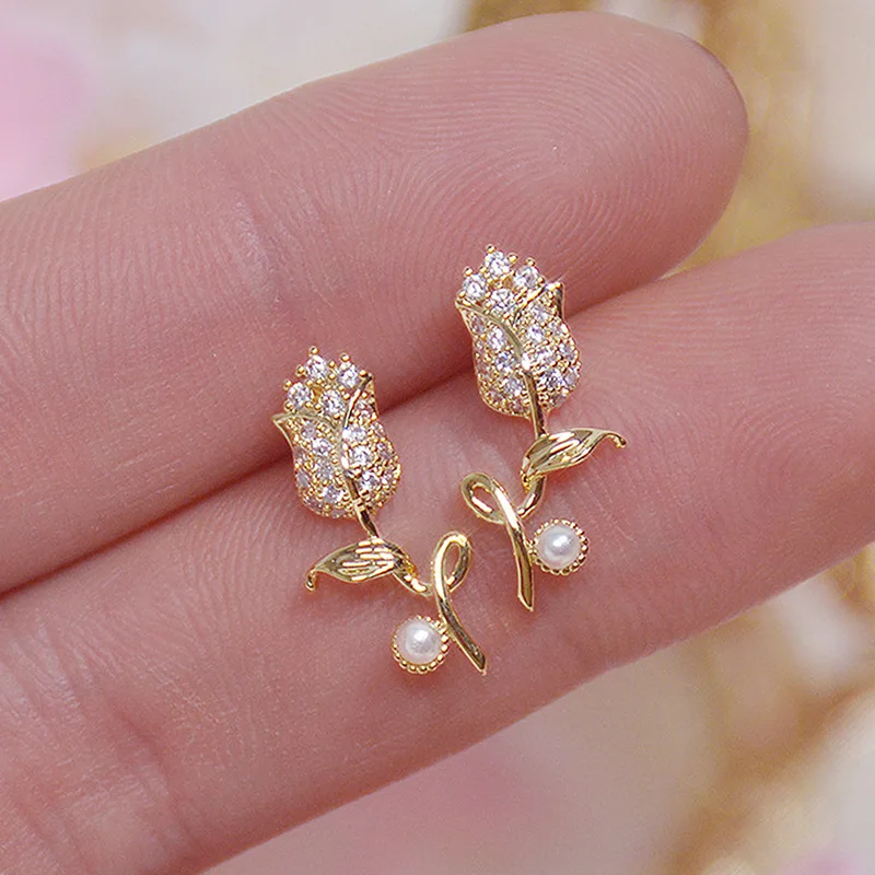 

2022 Ins Hot Sale Exquisite CZ Rose Flower Earring Shining 18K Real Gold Cubic Zircon Flower Stud Earring For Women Girls