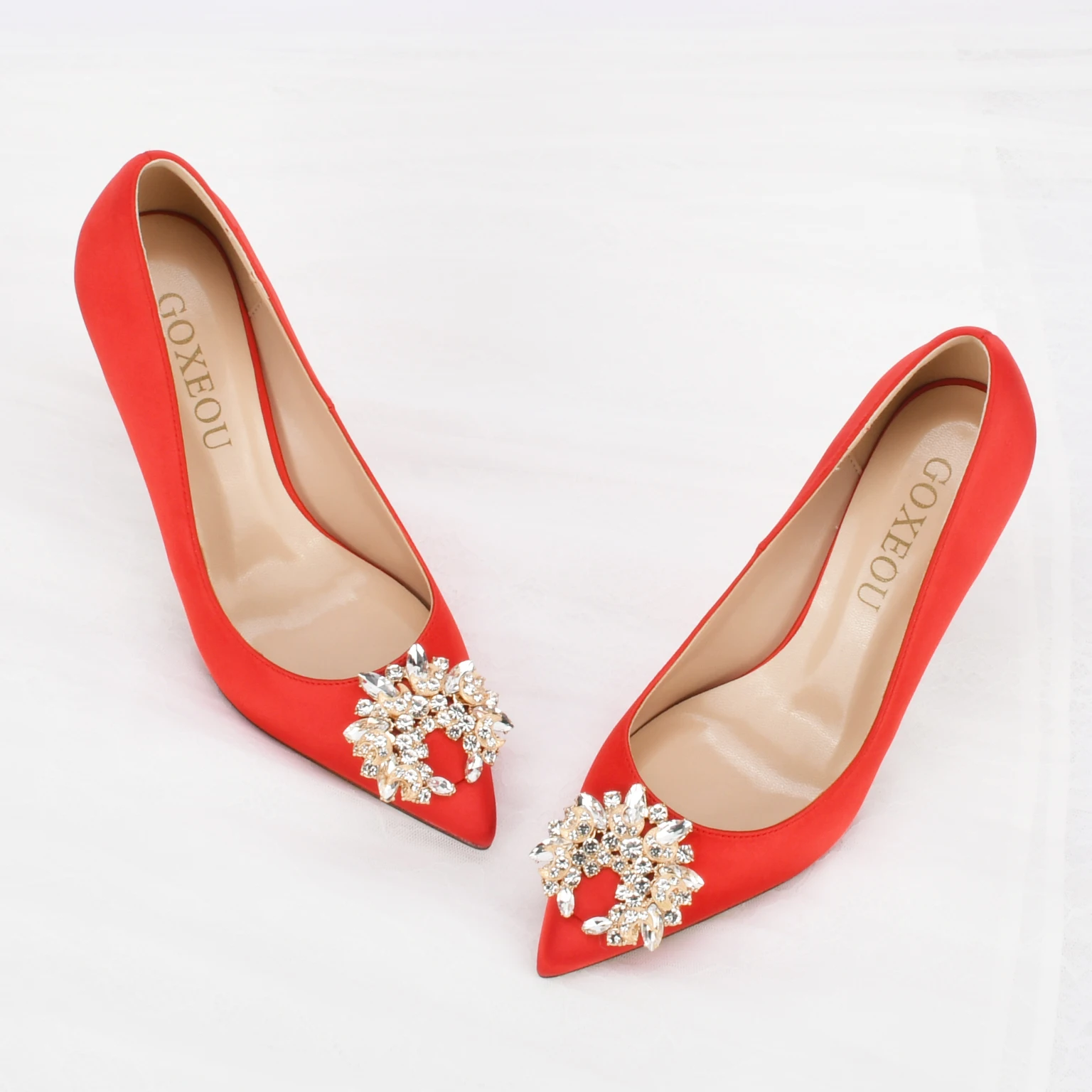 

Goxeou 2020 European Wedding Shoes Female Diamond Brooch Rhinestone Crystal Shoes Stiletto Pointed Red Bridal Shoes Pumps 32-46