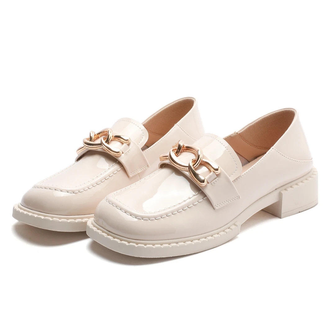 

2021 latest ladies flat shoes comfort women white leather loafers wholesale lady casual driving shoes