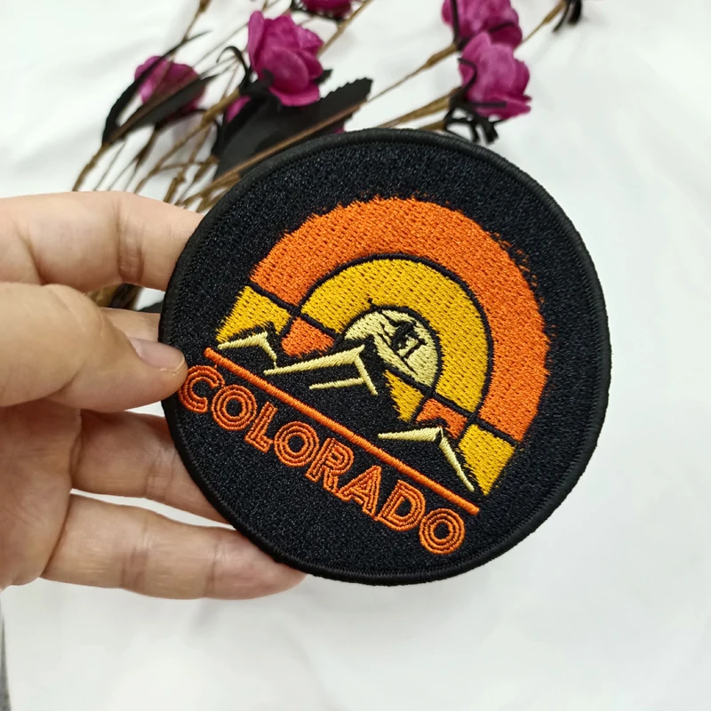 

2021 New Style Embroidery Patch Custom Personalized Self Adhesive Embroidery Patch For Clothing, Cmyk