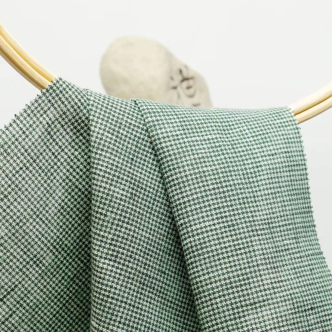 Luxury Pure Linen Houndstooth Fabric 137gsm 138cm Moisture-wicking  Woven Yarn Dyed 100% Flax Linen Textile for Shirts Clothing