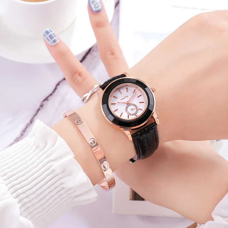 

Raymons WY-023 Minimalist Design Women Quartz watch Leather Strap ladies watches