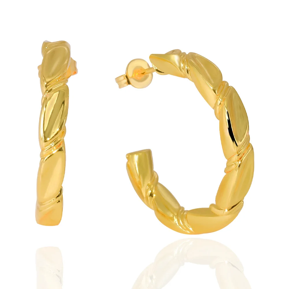 

Hot Sale Style Gold Silver Color Twisted C Shape Hoop Earring Elegant Bamboo Joint C Shape Hoop Earring