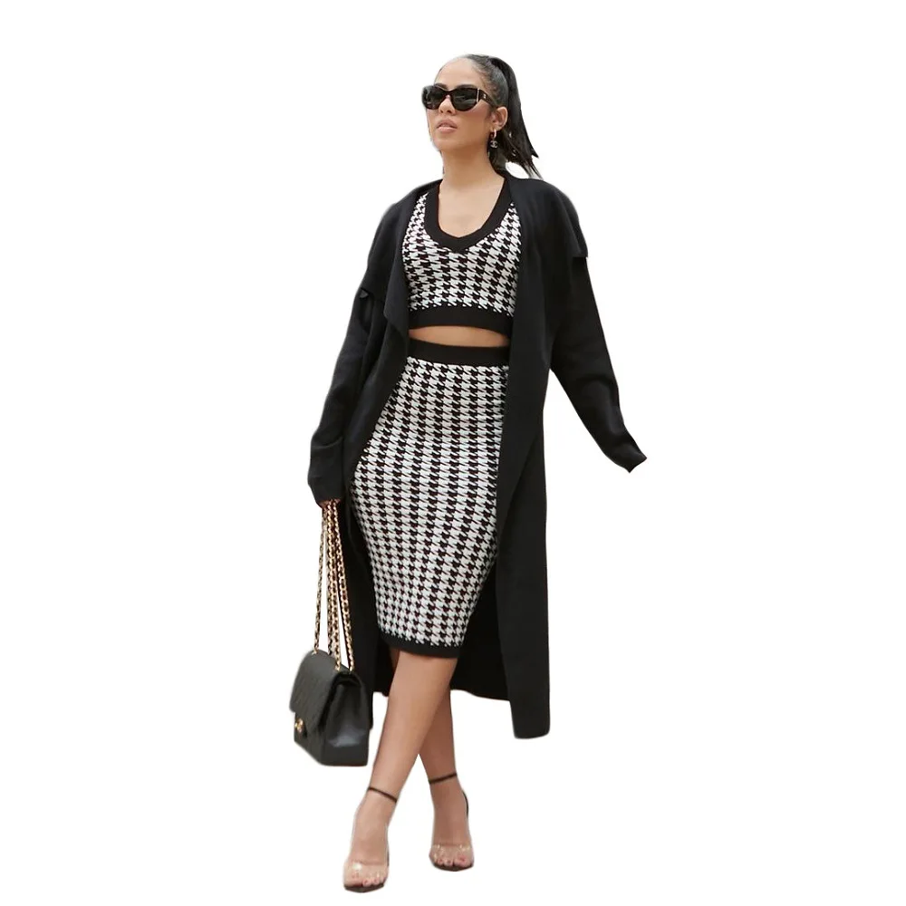 

Spring 2022 women clothes women sexy Vest with skirt fashionable 2 piece crop top and skirt