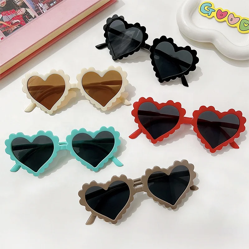 

2022 Fashion Flower love Girl Frame Children's Sunglasses Heart Shape Kids Shades Sunglasses, As picture
