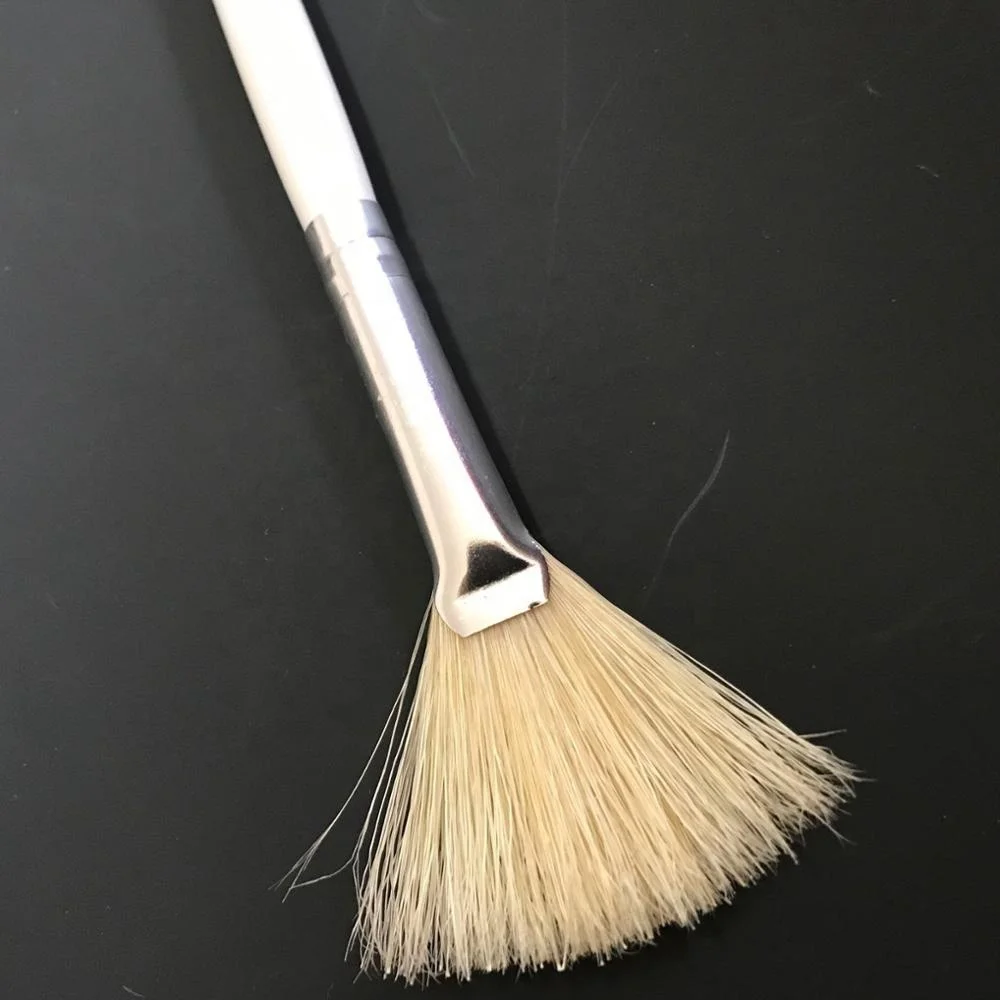 
Amazon Hot Sale Natural Boar Bristle Face Mask Applicator Facial Mask Fan Brush for Acid Peel Treatments 