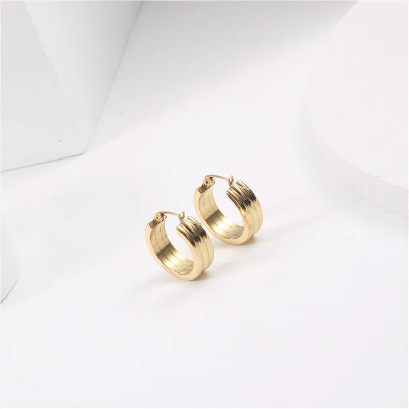 New PVD Gold Plated Hoop Earring Simple Stainless Steel Jewelry Gold Jewelry Tarnish Free