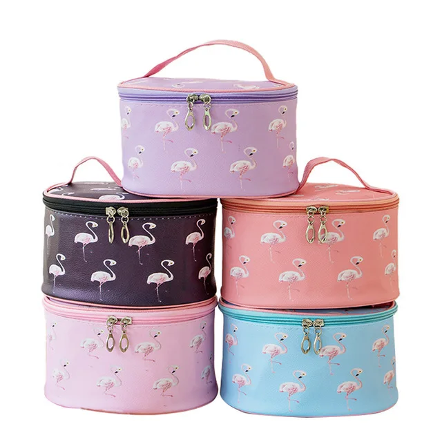 

round cosmetic bag