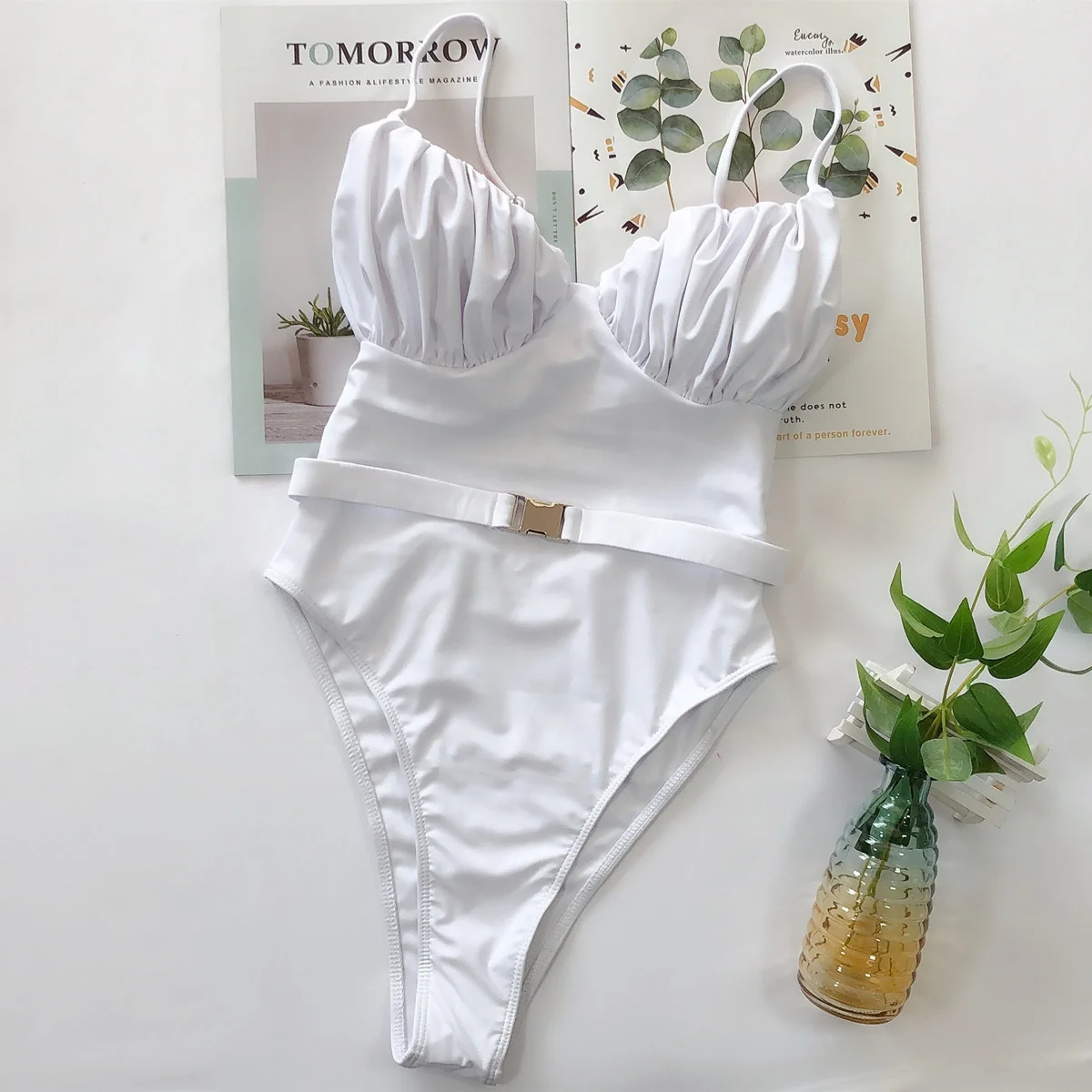 

2021 Belt one piece swimsuit black and white black women swimwear bulk swimwear suppliers, As the picture
