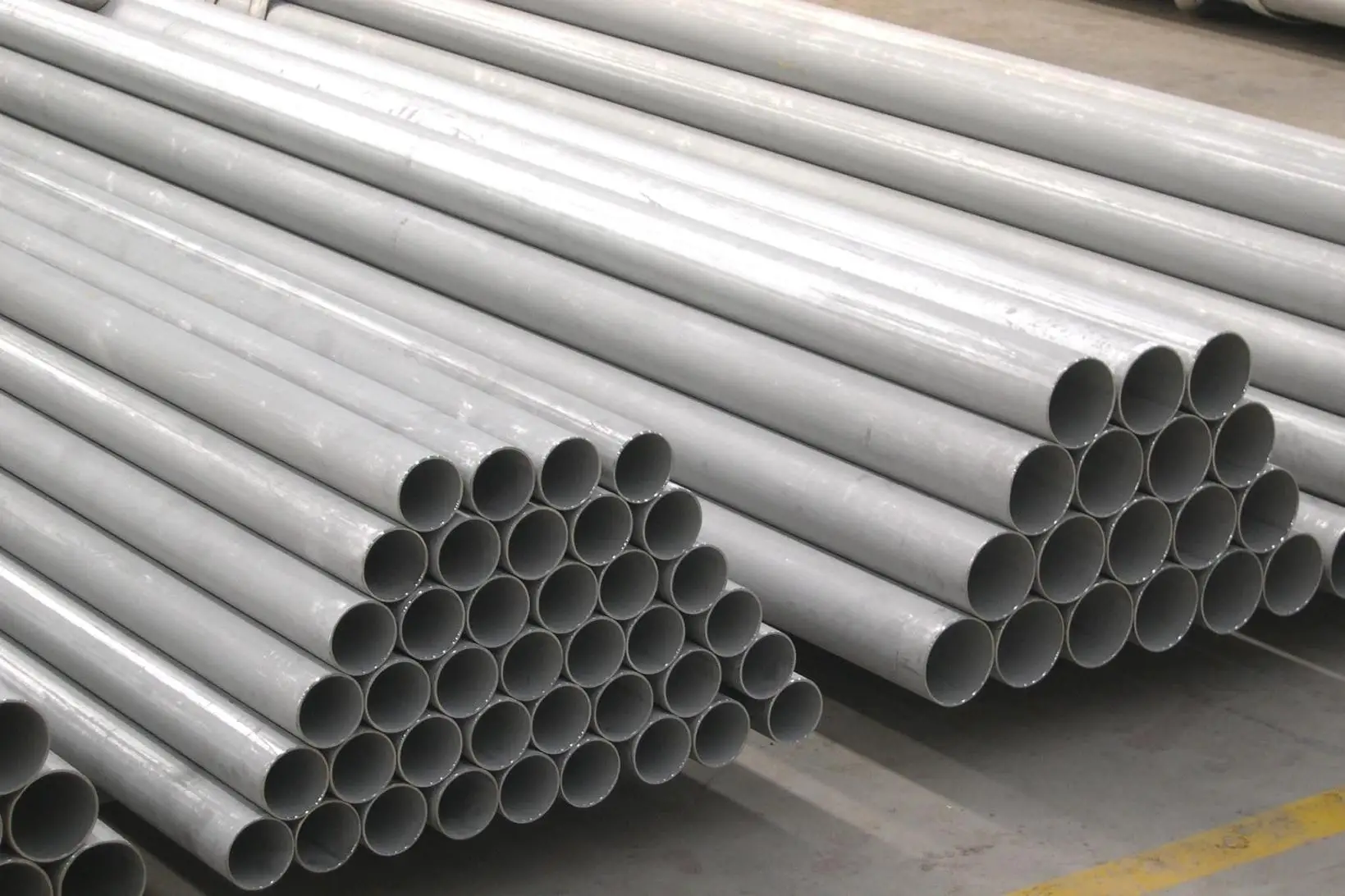 INCONEL 600 NiCr15Fe EN-17751 3/4" - 12" UNS N06600 ASTM B167/5580 alloy steel seamless pipe