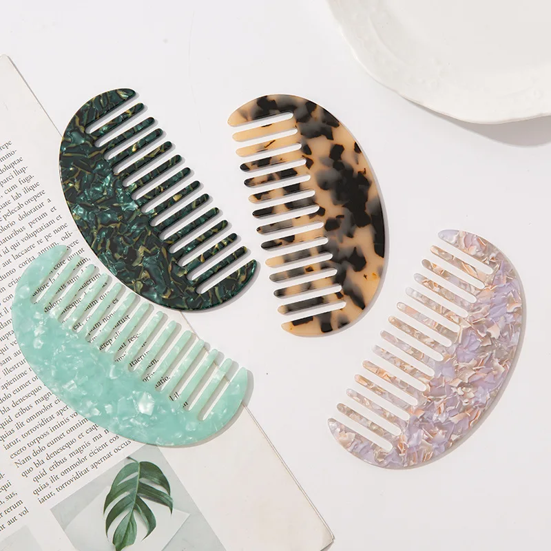 

Trendy Color Thickness Marble Texture Curls Shower Comb Shaped Geometric Semi Circle Acrylic Acetate Hair Combs, Picture