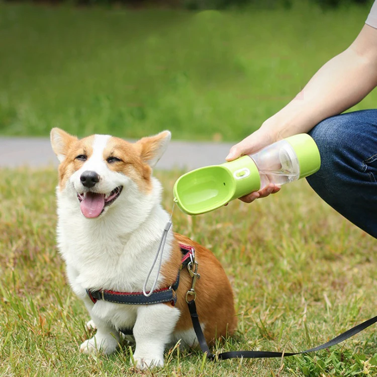 

Multifunction Portable Dog Feeder 2 in 1 Water and Food Cup Plastic Cups Outdoor, Pink blue gray green