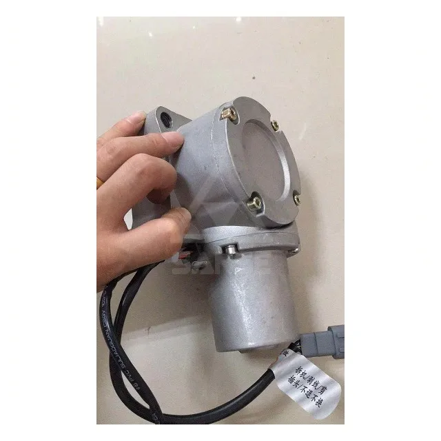 高品质挖掘机电动零件步进电机zaxis350-3 zx350-3节气门电机