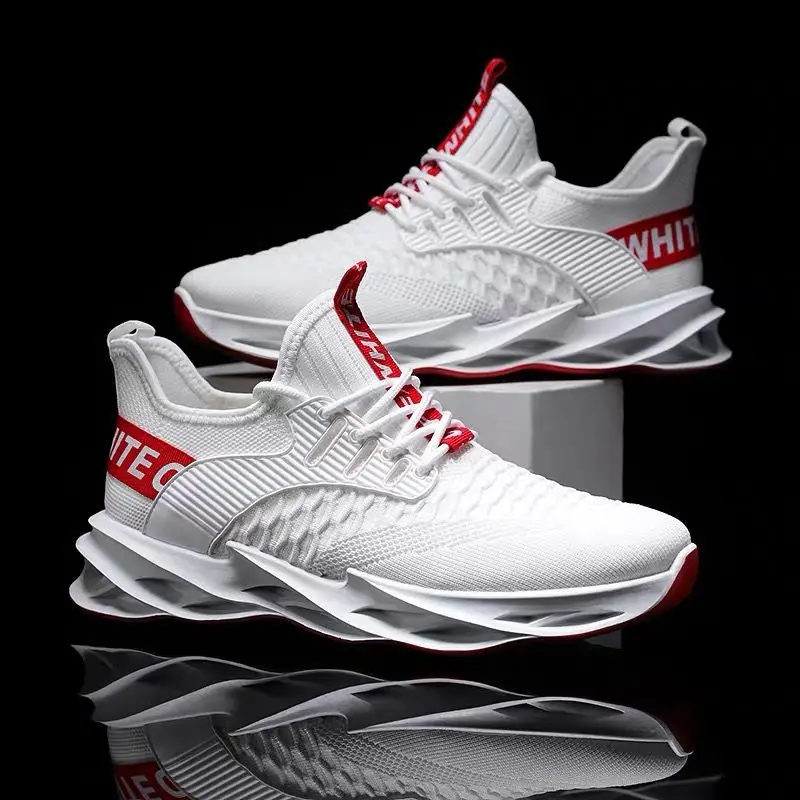 

Newes fashion summer men's shoes running shoes flying mesh sports shoes for men
