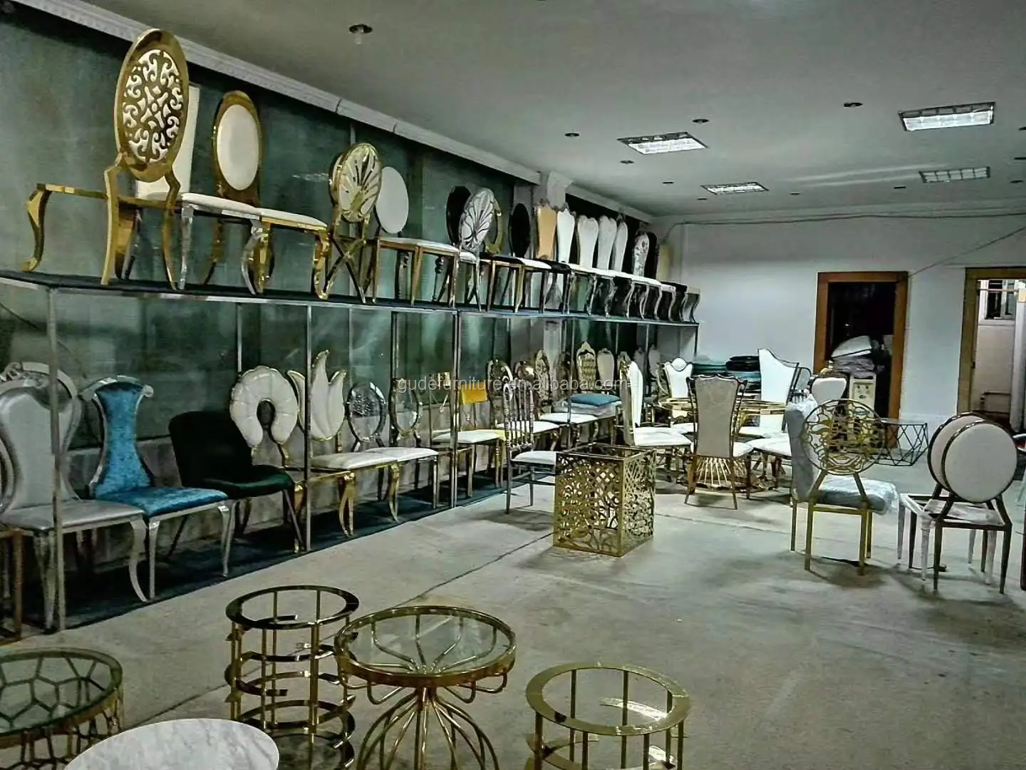Show room3.jpg