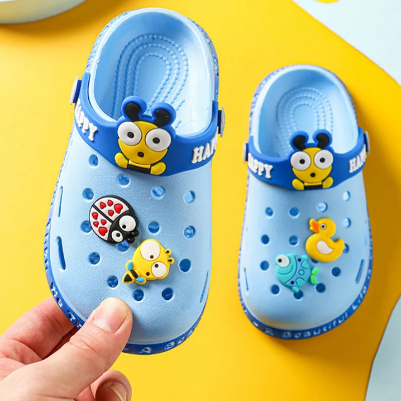 

kid Boys Porous Shoes 2021 New Summer New Children Baotou Slipper Small Children's Girls Cute Outer Wear Soft Slippers