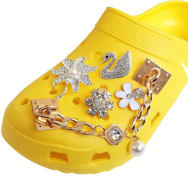

croc chain charms metal rock chain charms decoration accessories suitable for cros shoes and Gibbs bracelet