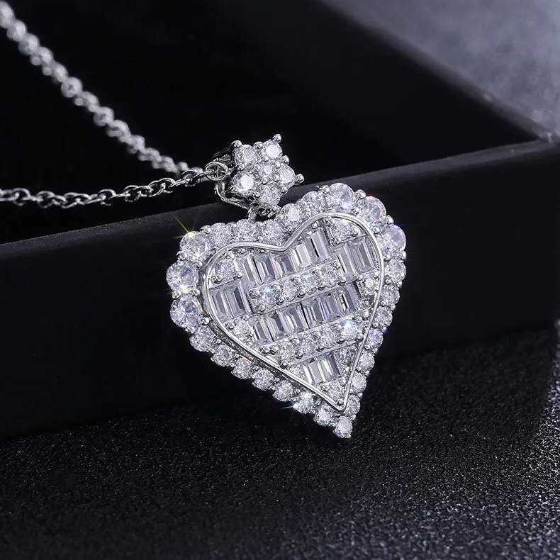 

2021 Ins New T Square Zircon Sugar Heart Engagement Clavicle Necklace Trapezoid Square Love Heart Shape Full Zircon Necklace, Picture shows