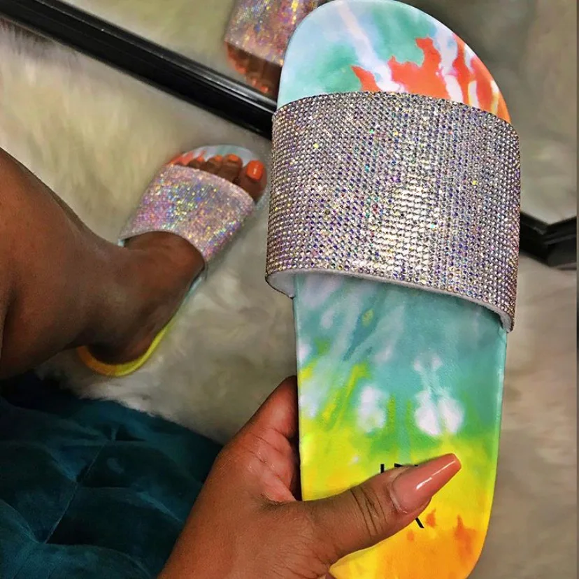 

Non Slip Summer Colorful Tie Dye Sandal Shoes Bling Bling Crystal Rhinestone Slides Slippers For Women