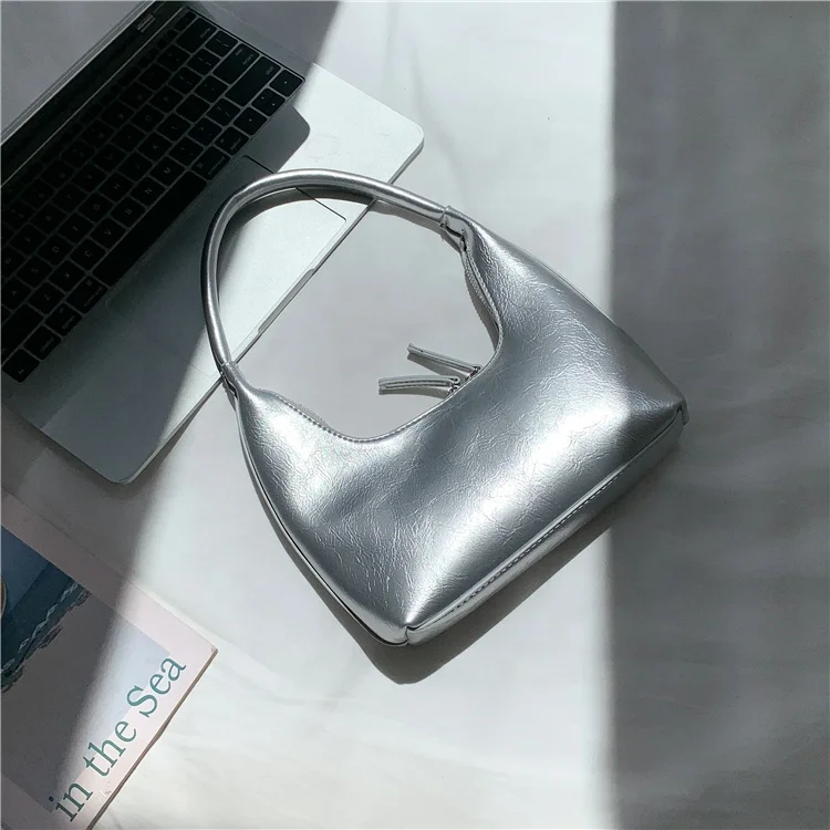 

2023 Female Handbag Pu Leather Temperament Fashion Chic Women Hand Bags Trend Classy Simple Small Square Handbag