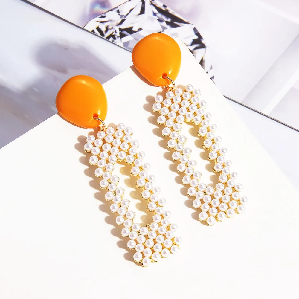 

Square Color Matching Pearl Earrings Fashion Temperament Bohemian Earrings Rice Beads Acrylic Diamond Earrings For Women, Picture shows