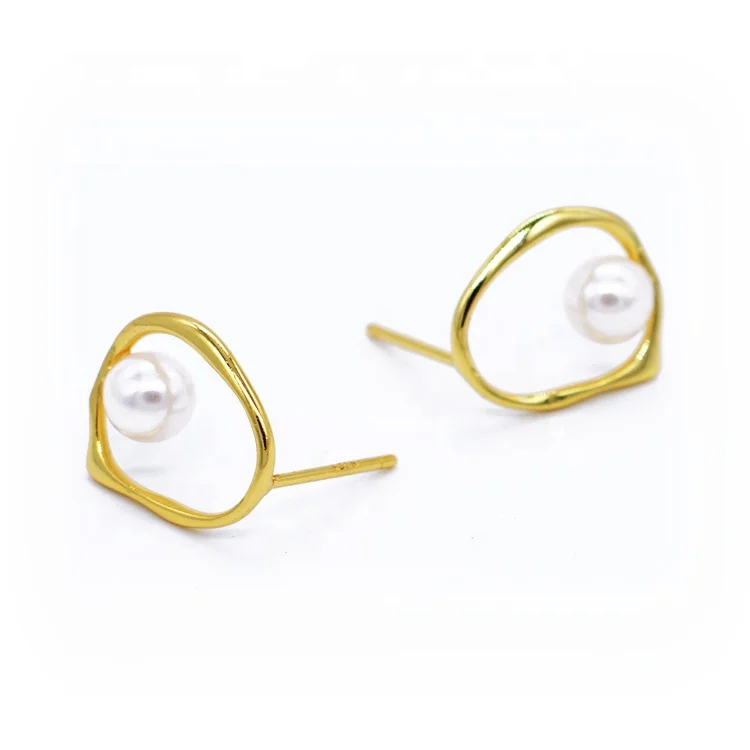 

2021 Wholesale fashion trend designer 925 sterling silver 14k gold rose plated stud hoop freshwater pearl earrings
