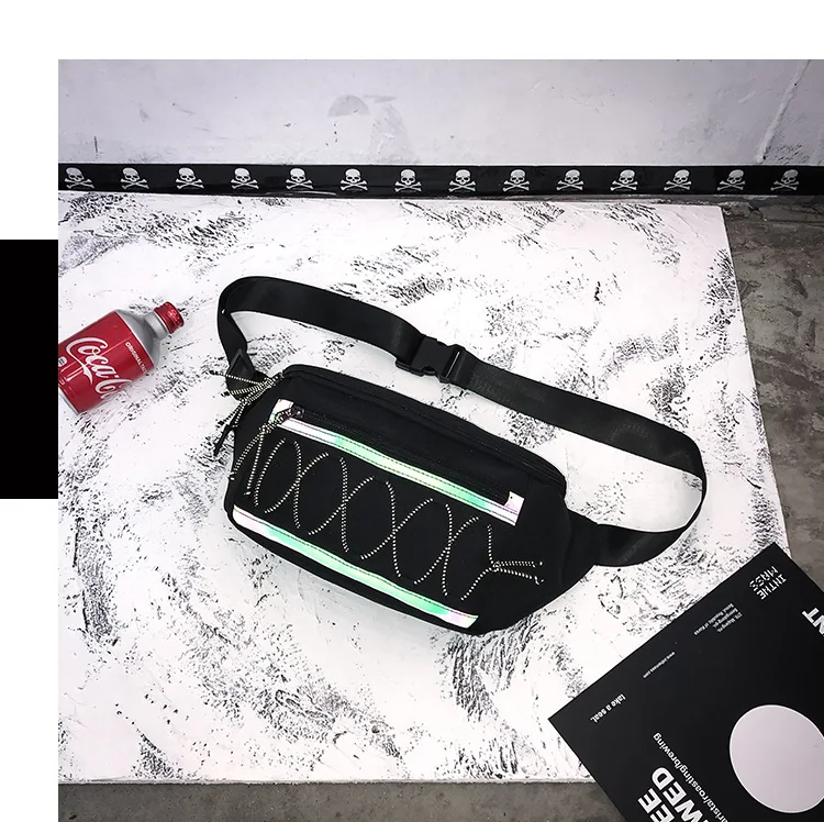 

Fashion All-Match Mobile Phone Bag Reflective Strip Outdoor Waist Bag Korean Fashion Cool Men And Women Chest Bag