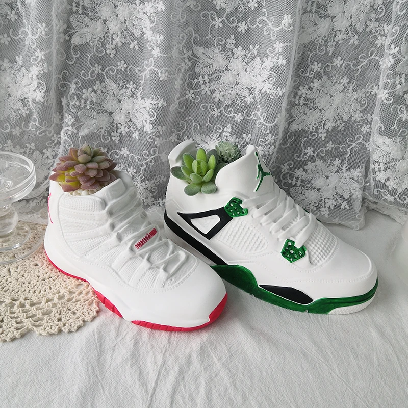 

J2105 Hot Sell Concrete Vase Candle Holder Making Mould Large Size Cement Planter Nike AF1 Shoes Silicone FlowerPot Mold, White