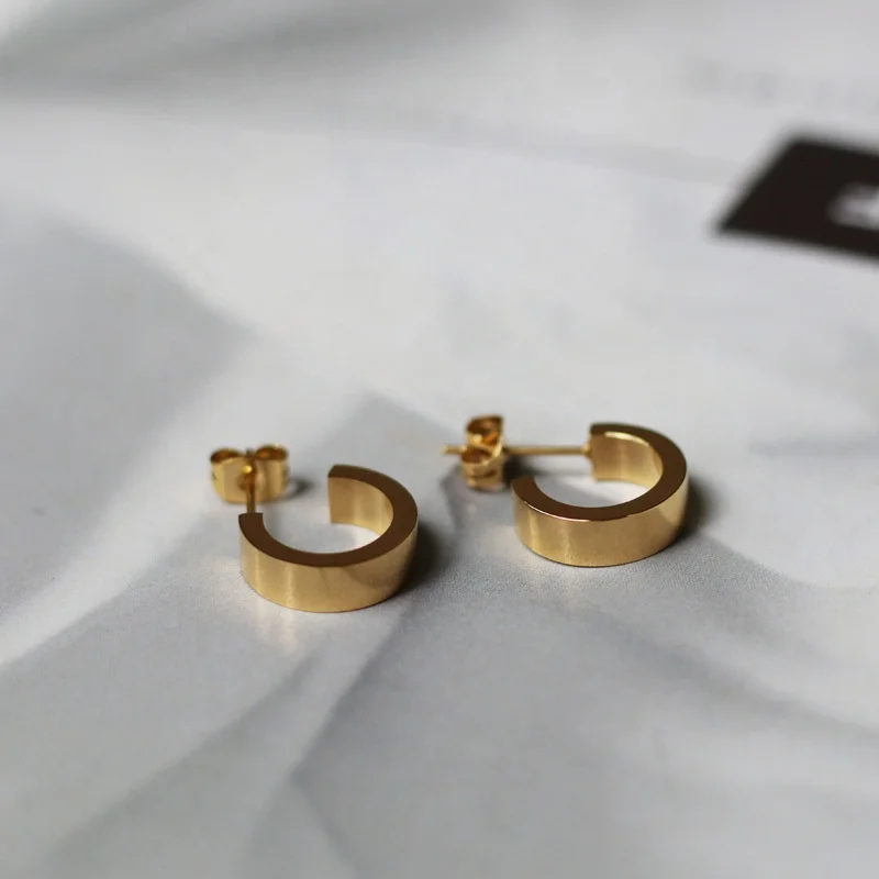 

MICCI Wholesale Custom 18K Gold Plated Minimalist Women Jewelry Stainless Steel Hypoallergenic Chunky C Shape Hoop Stud Earrings