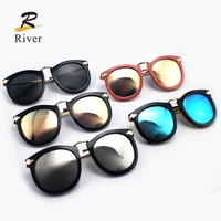 

Italy design cheap popular PC colored frame polarized Sunglasses