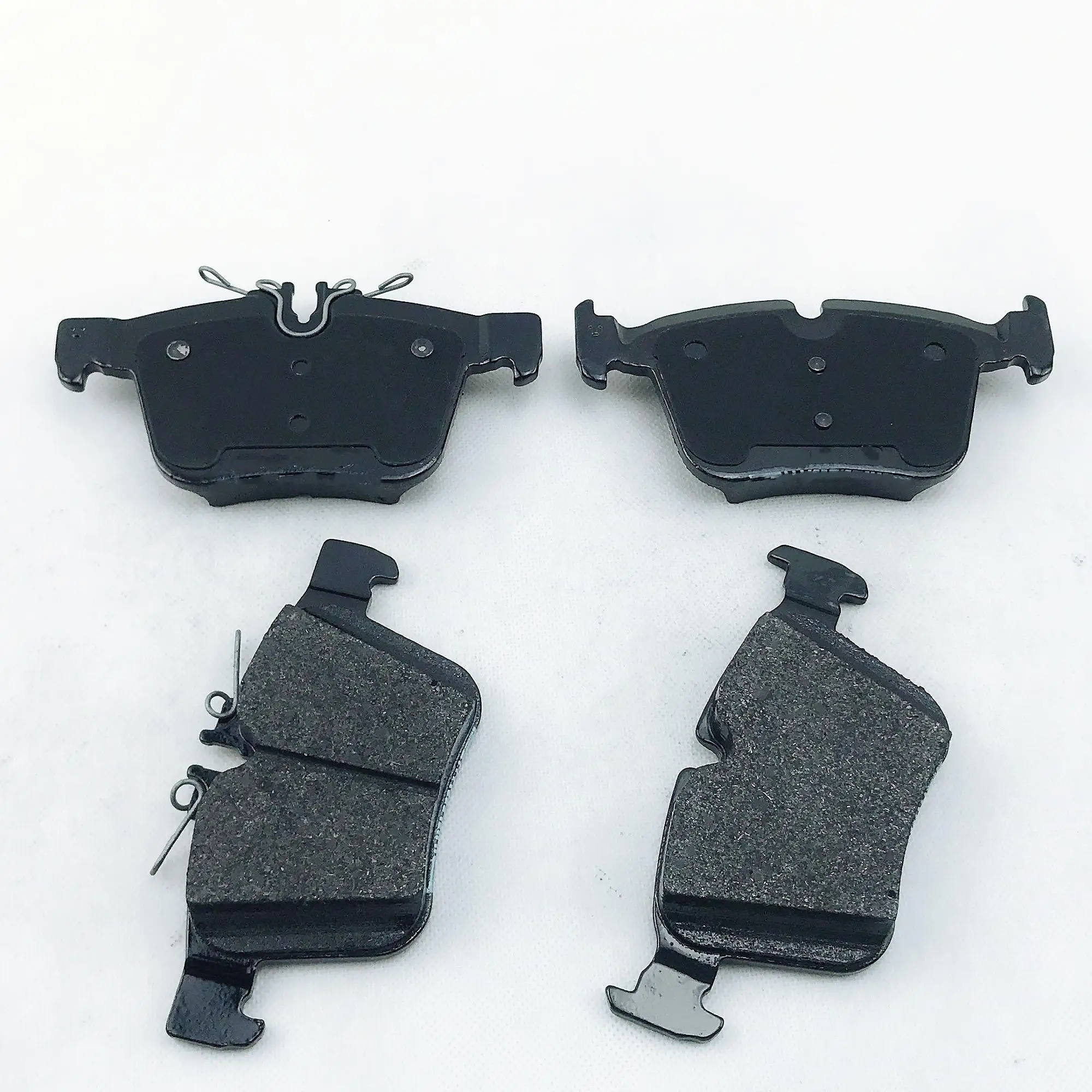 Auto Brake Pads For Mercedes Benz W205 C200 C180 C250 Oem 0084201320
