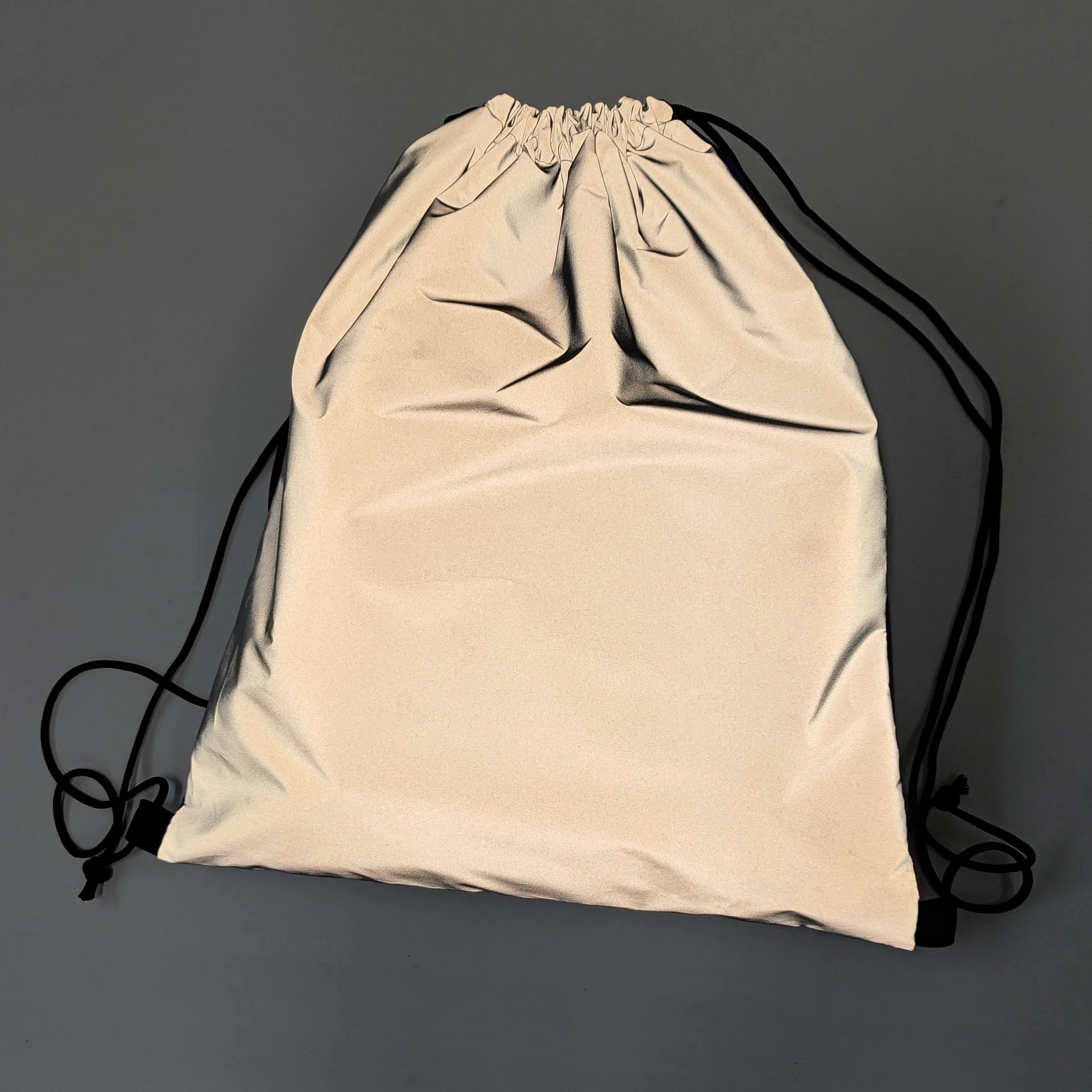 

OEKO-TEX Approved Custom Night take out safe bag environmental protection drawstring reflective bag
