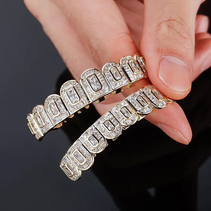 Hip Hop 8 Tooth Top Bottom Grille Diamond Kit Luxury 14K Gold-plated Body Jewelry Gold Tooth Grille Jewelry for Men and Women