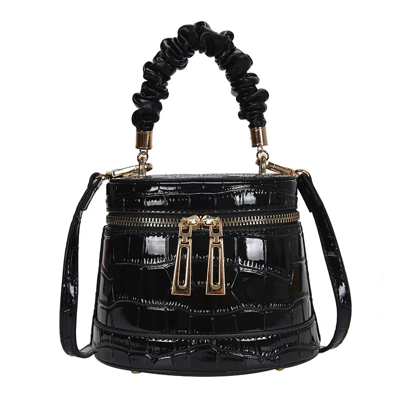 

2021Korean style popular women pleated handbag new crocodile texture box bucket shoulder hand bag