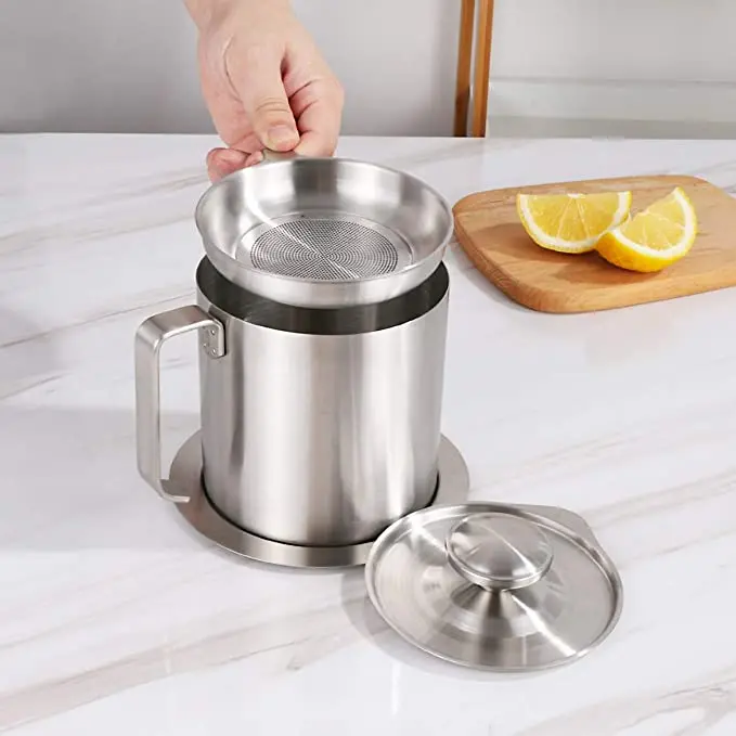 

Kitchen Bacon storage Stainless steel oil pot with filter for storing frying oil, Sliver