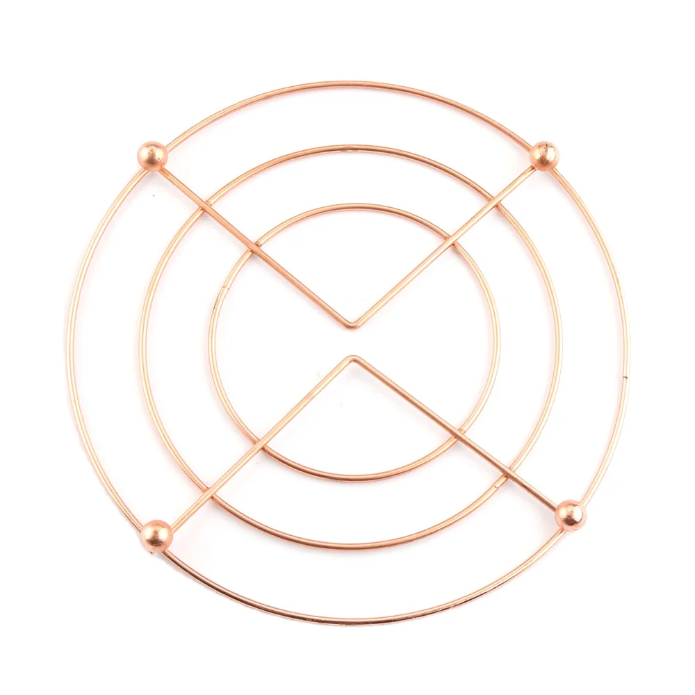 

Copper Modern Outlook Round Pot Holder Metal Cooling Rack