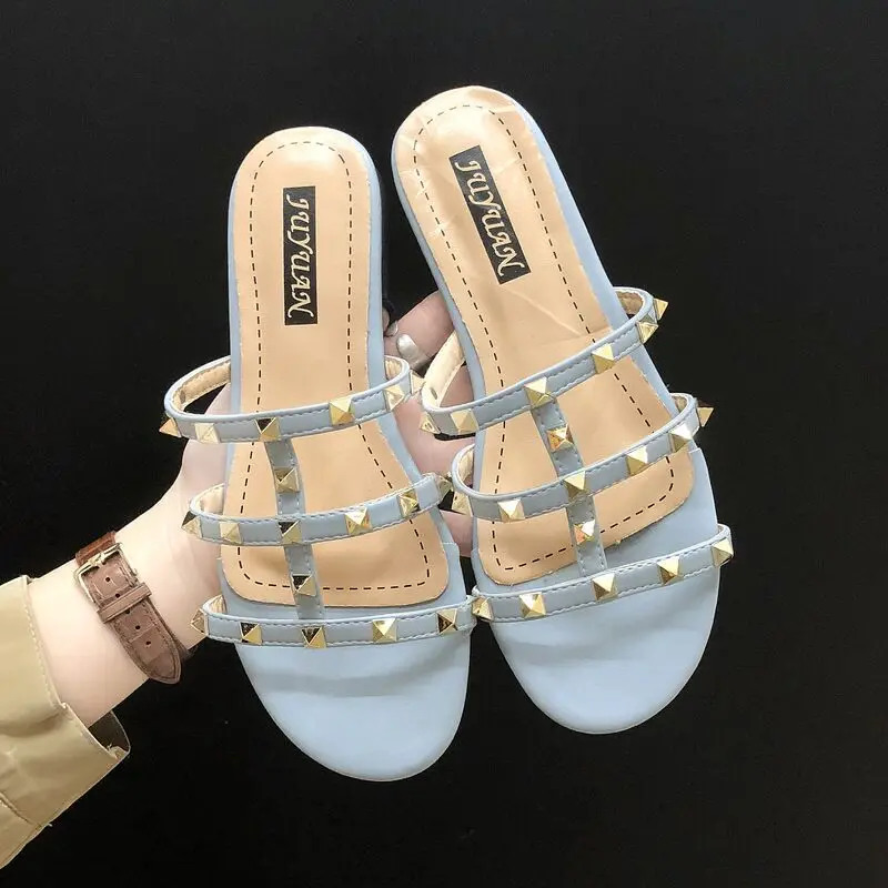 

Fashion Summer Rivet Slippers Women Shoes Flip Flops Sandals Beach Slides with Size 35-43, Picture