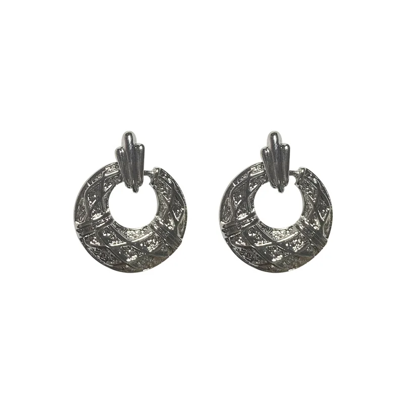 

Vintage Fashion Round Drop Earring Creative Irregular Metal Texture Hollow Alloy Earring Women Daily Party Accessories