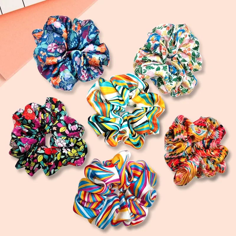 

new arrival Retro floral hair scrunchies women big scrunchies for hair elastic hair scrunchies oversized