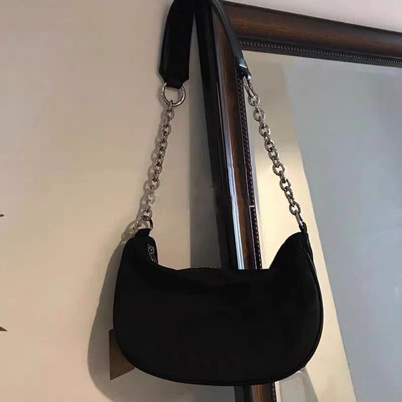 

XP1388 Minimalist black chain underarm bag shoulder diagonal bag