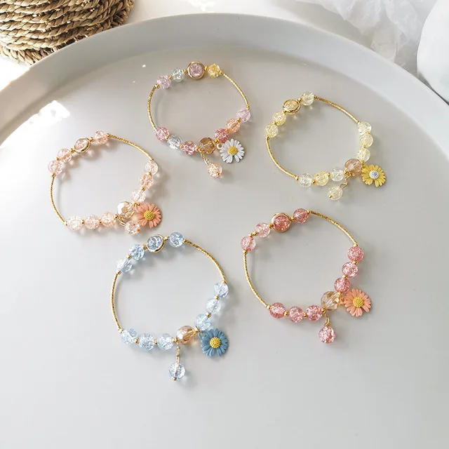 

Sweet personality crystal beads Daisy charm bracelet female Korean girls beaded flower pendant bracelet (KB8287), As picture